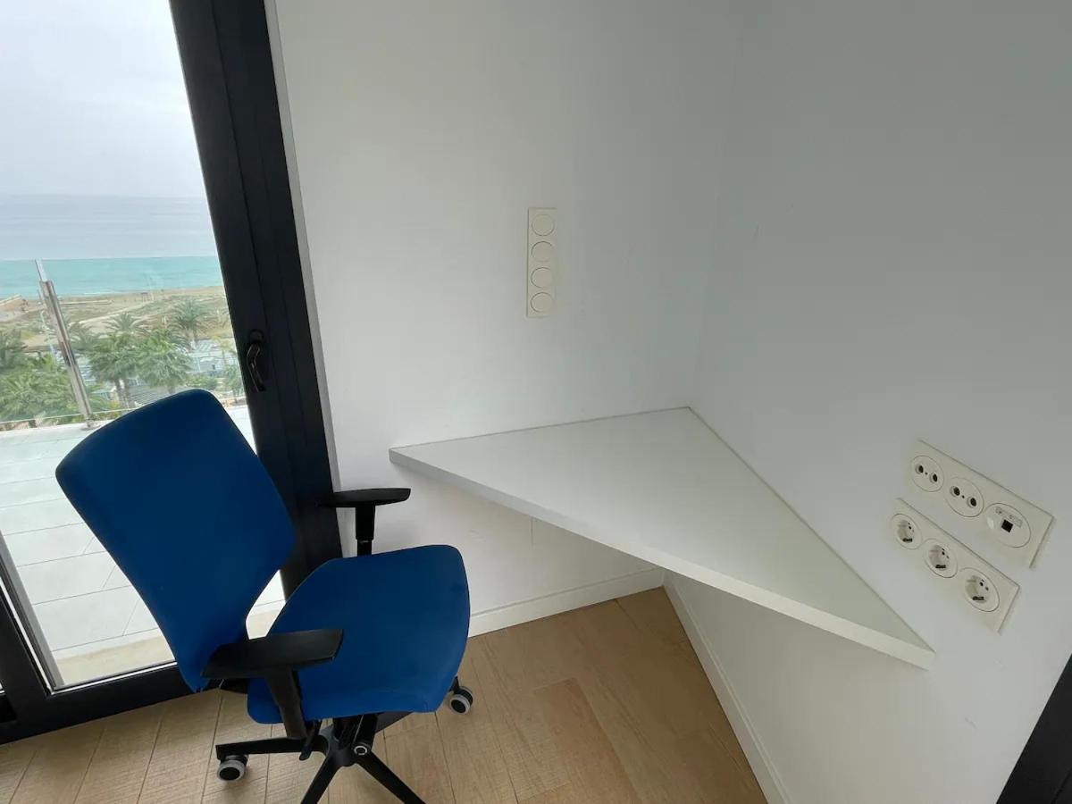 Great Views First Line Teleworkers And Families Unforgetable Apartment Arenales del Sol Exteriör bild