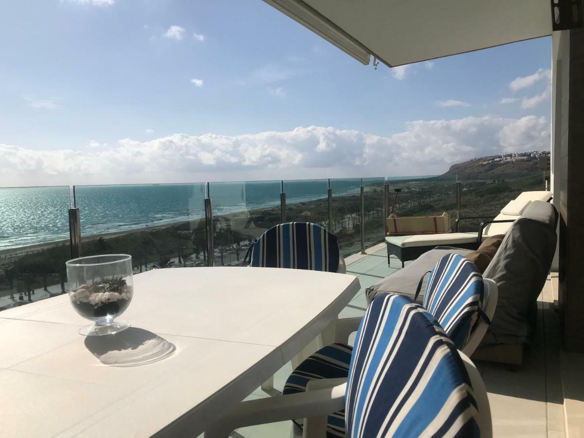 Great Views First Line Teleworkers And Families Unforgetable Apartment Arenales del Sol Exteriör bild